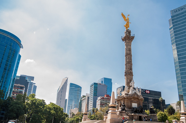 statue-mexico-city.jpg