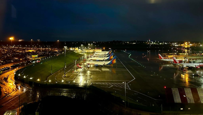 Airport-carrier-stands.JPG