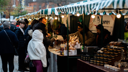 Christmas-artisan-market.jpg