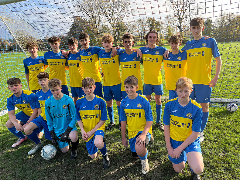 norton lindsey under 16s team.jpg